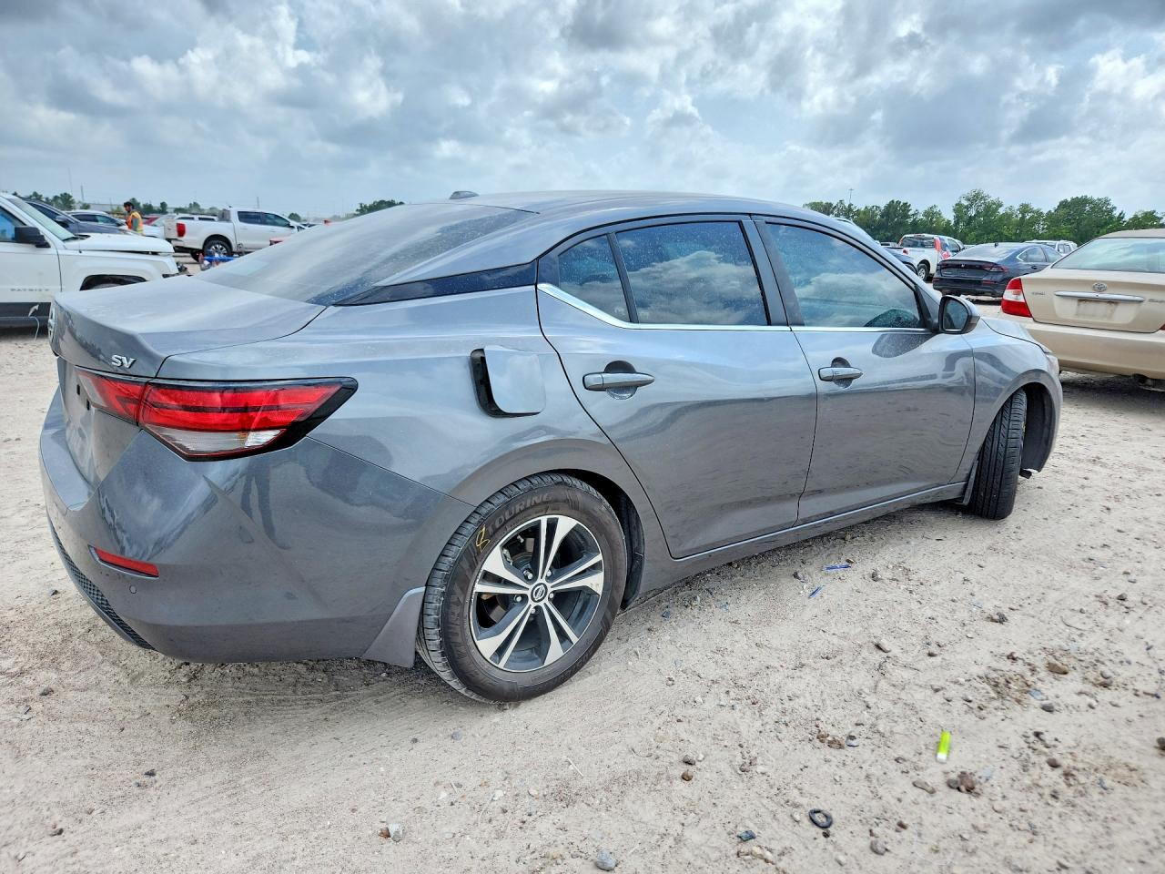 2023 NISSAN SENTRA