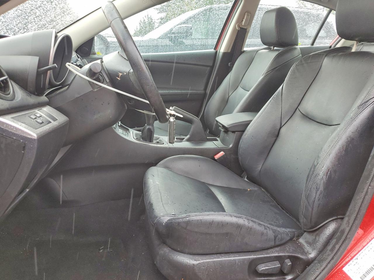 2013 MAZDA 3