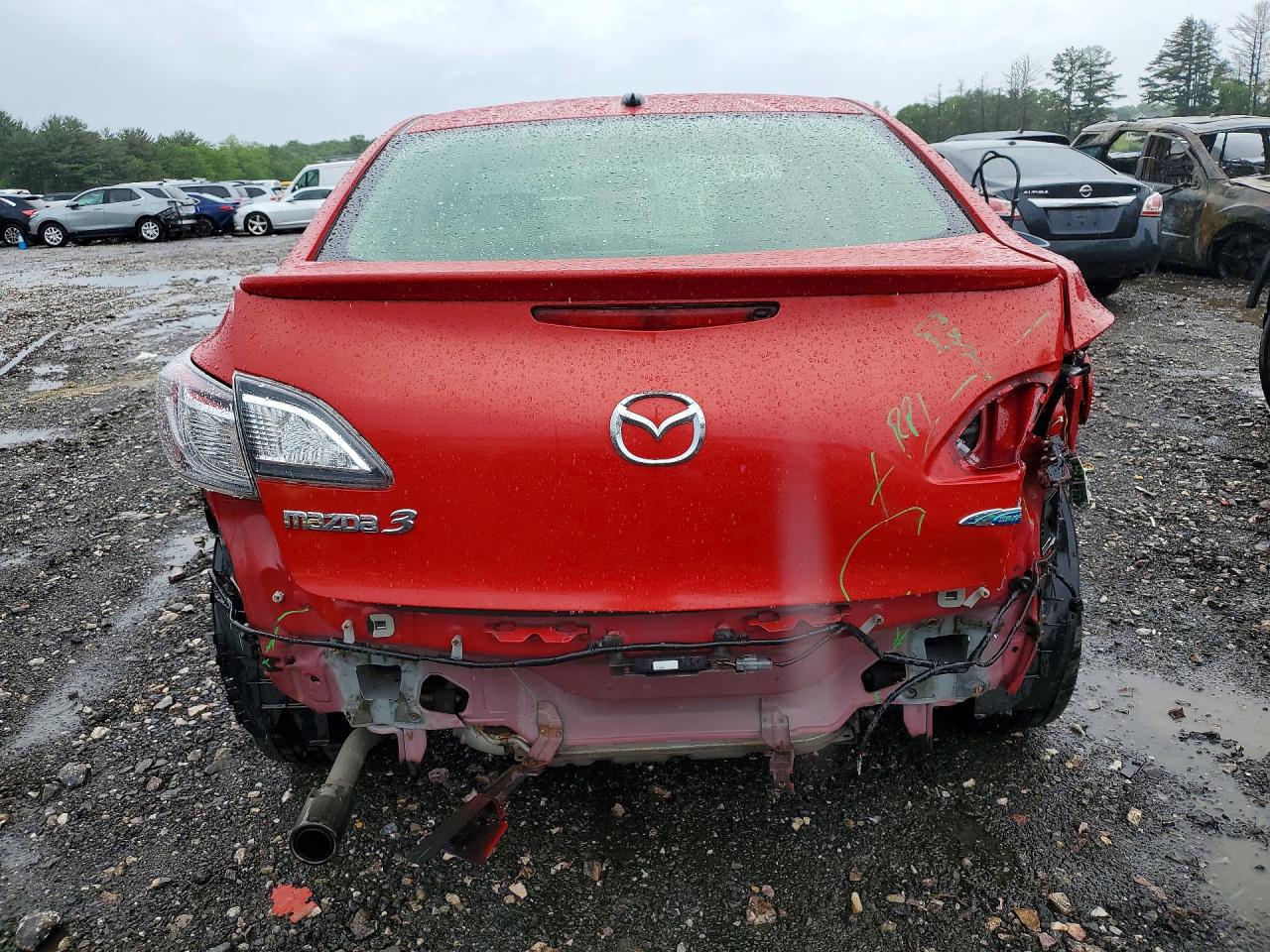 2013 MAZDA 3