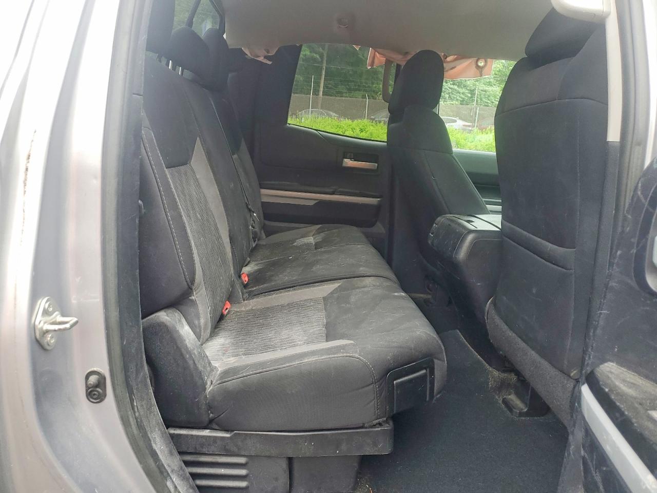 2016 TOYOTA TUNDRA