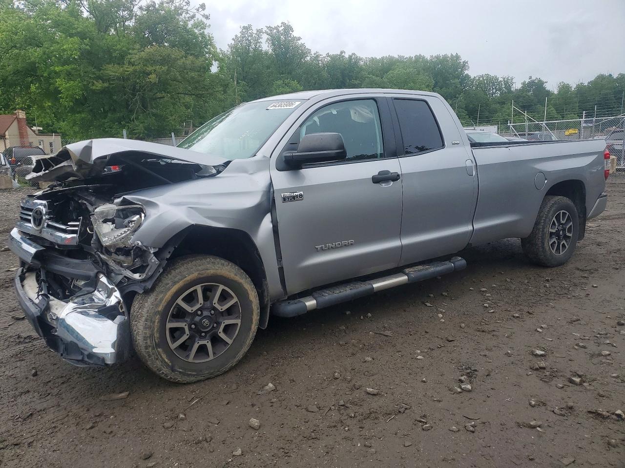2016 TOYOTA TUNDRA