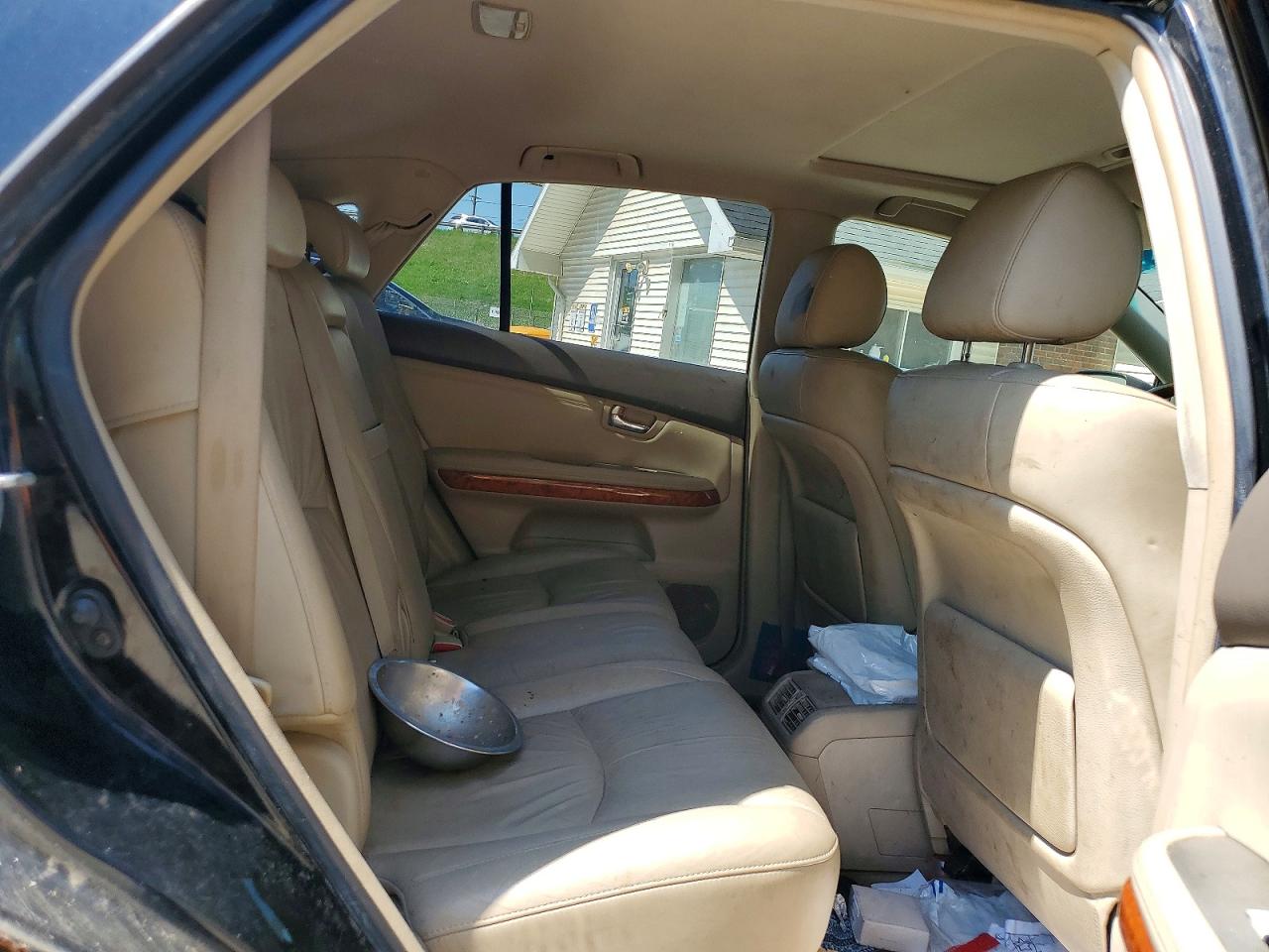 2004 LEXUS RX330