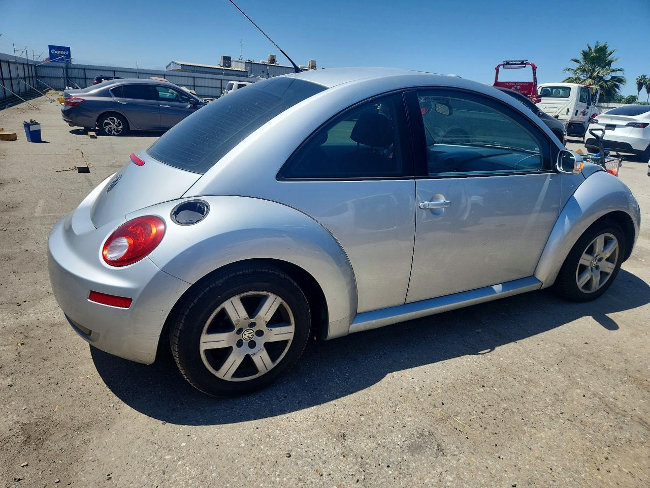 2007 VOLKSWAGEN BEETLE