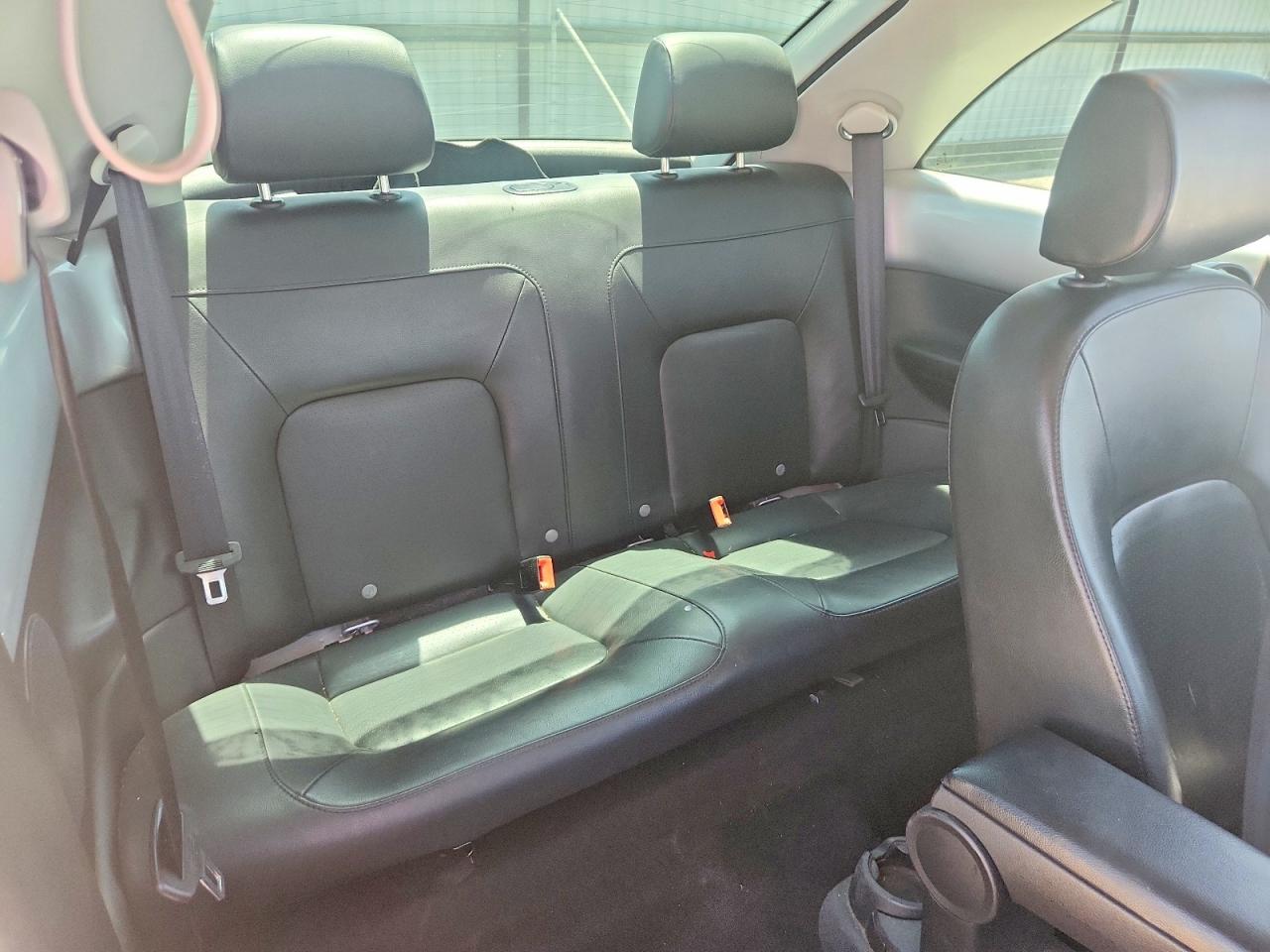 2007 VOLKSWAGEN BEETLE