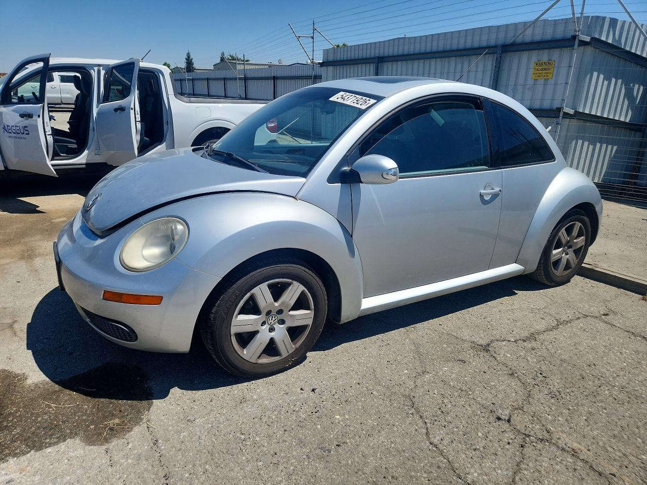 2007 VOLKSWAGEN BEETLE