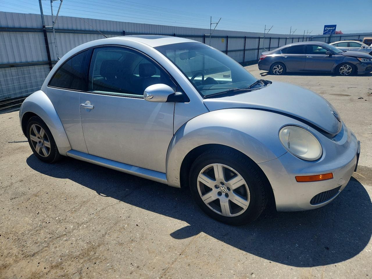 2007 VOLKSWAGEN BEETLE