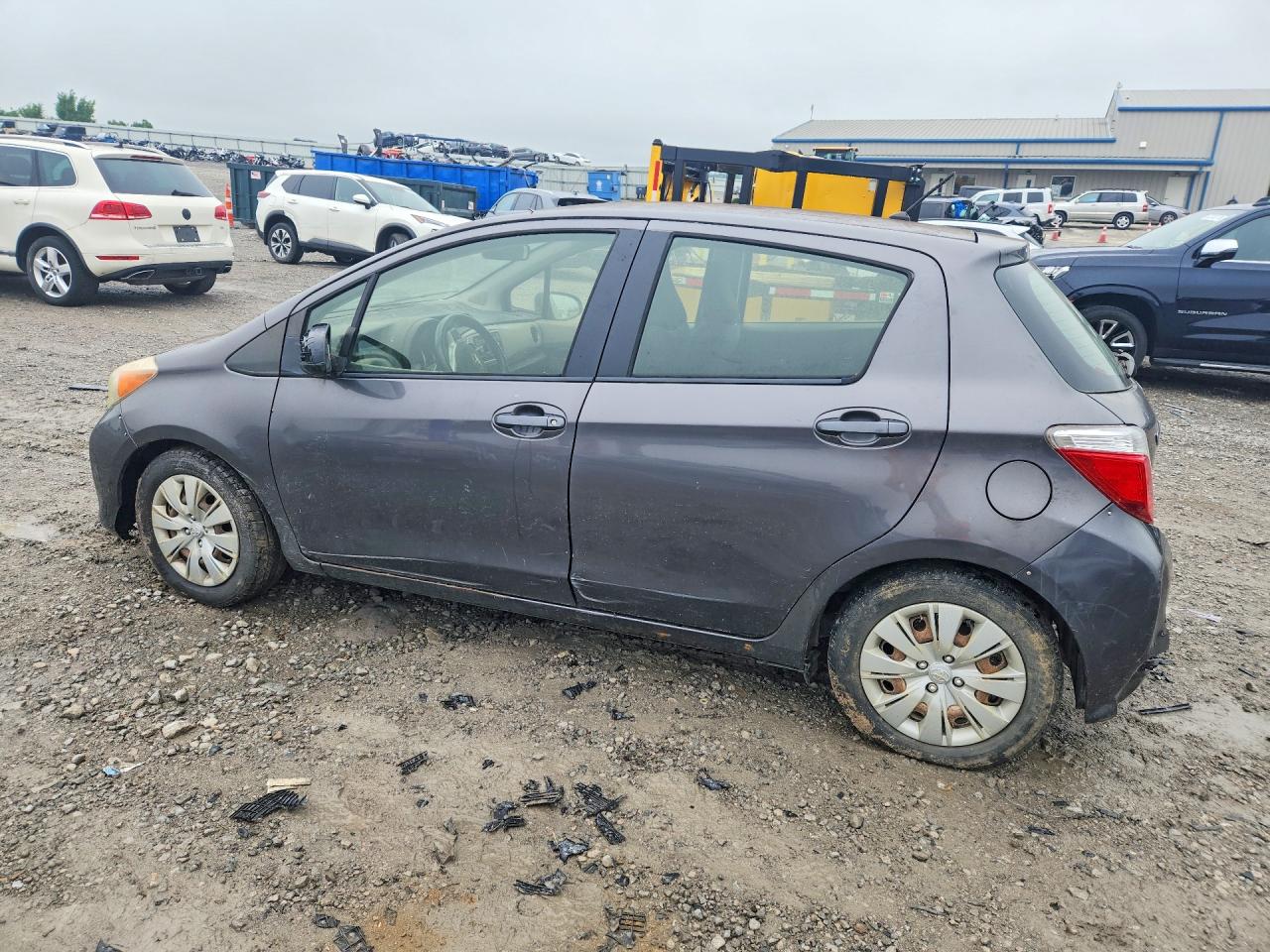2013 TOYOTA YARIS 5-DO