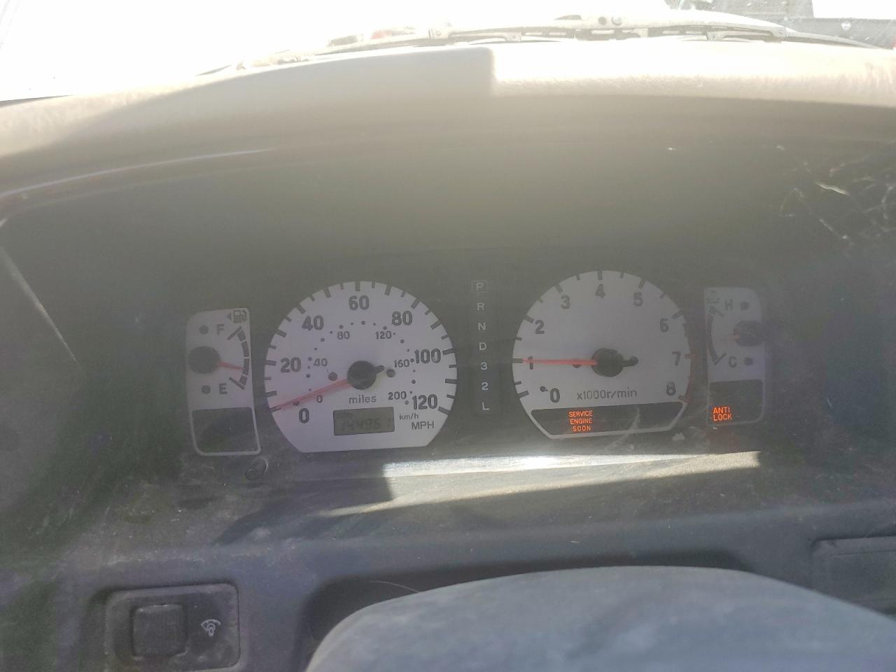 2003 MITSUBISHI MONTERO