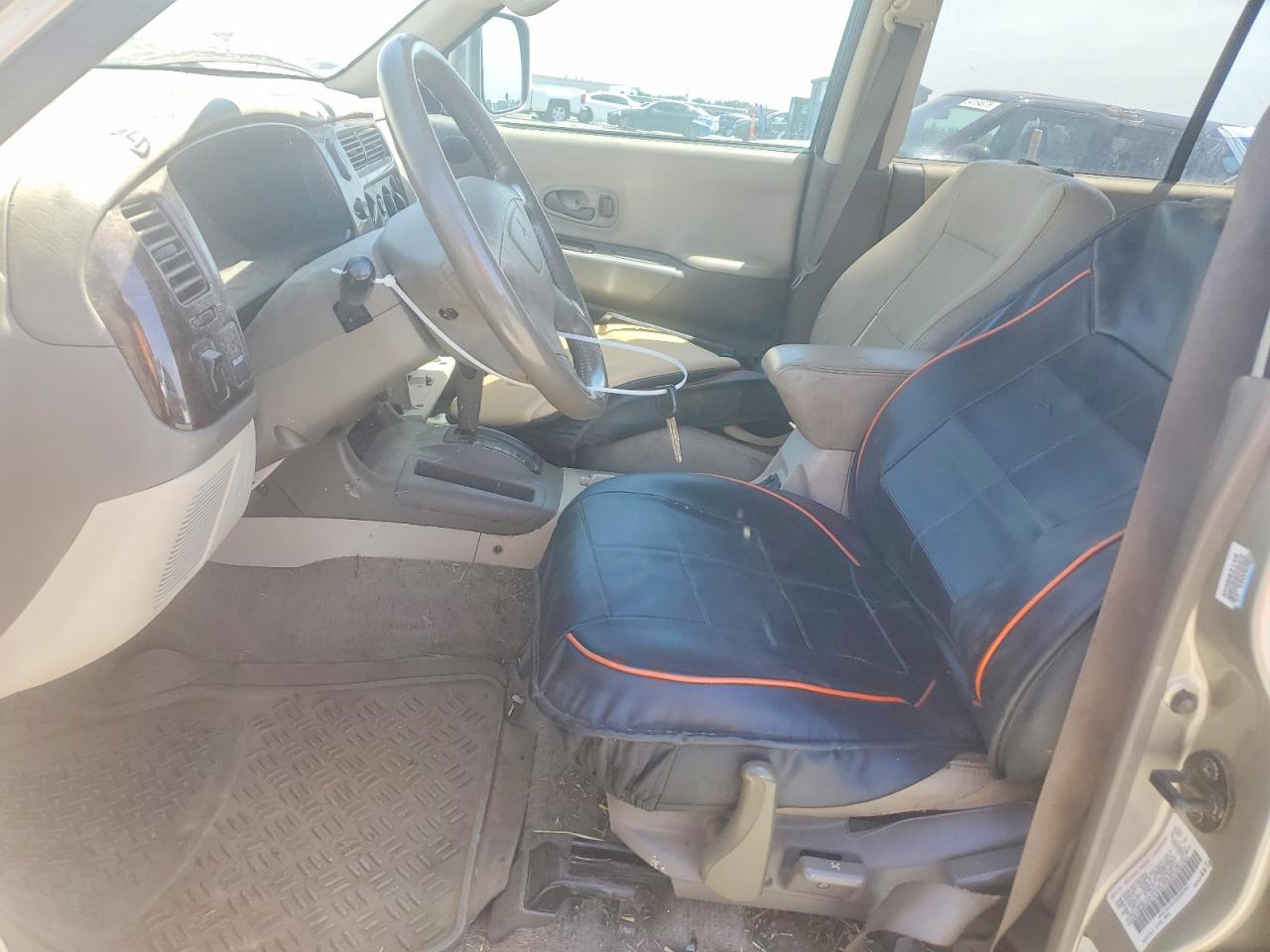 2003 MITSUBISHI MONTERO