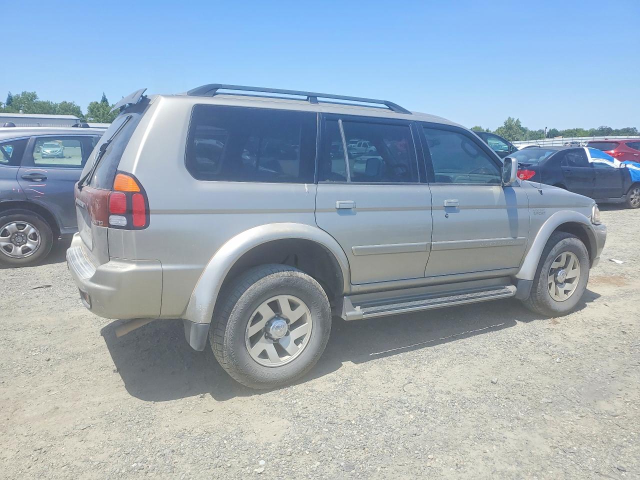 2003 MITSUBISHI MONTERO