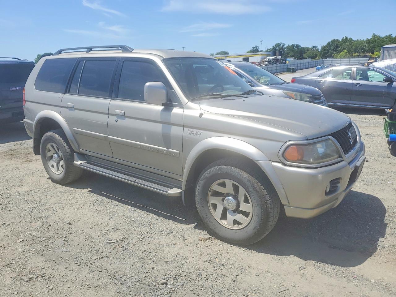 2003 MITSUBISHI MONTERO