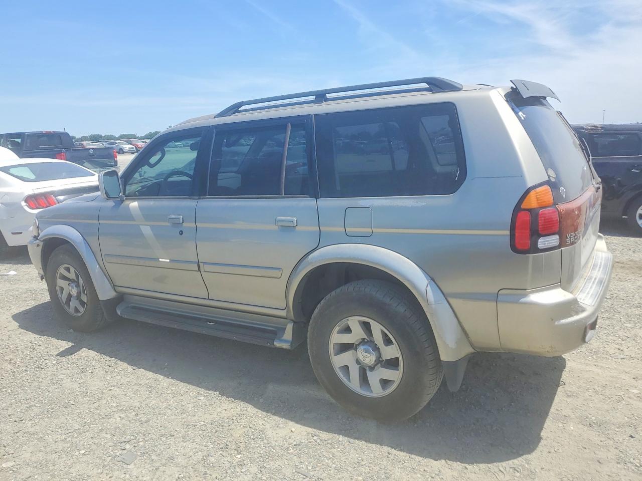 2003 MITSUBISHI MONTERO