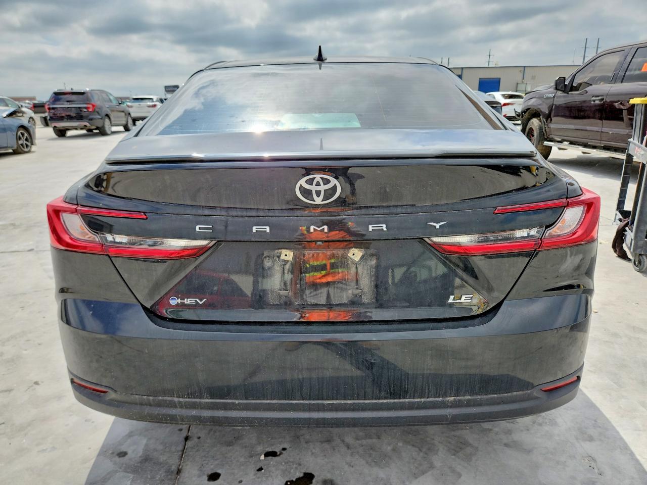 2025 TOYOTA CAMRY