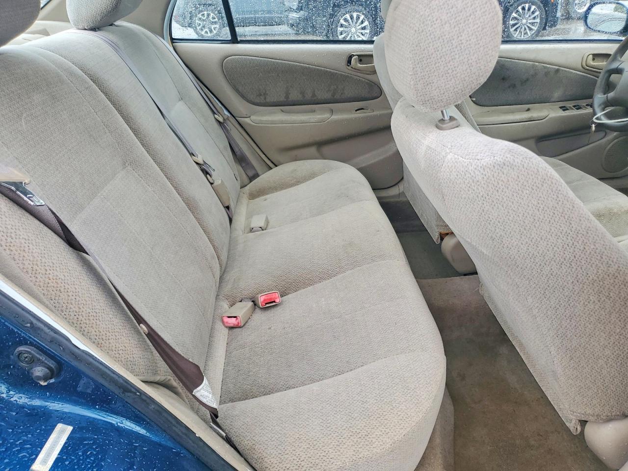 2001 TOYOTA COROLLA