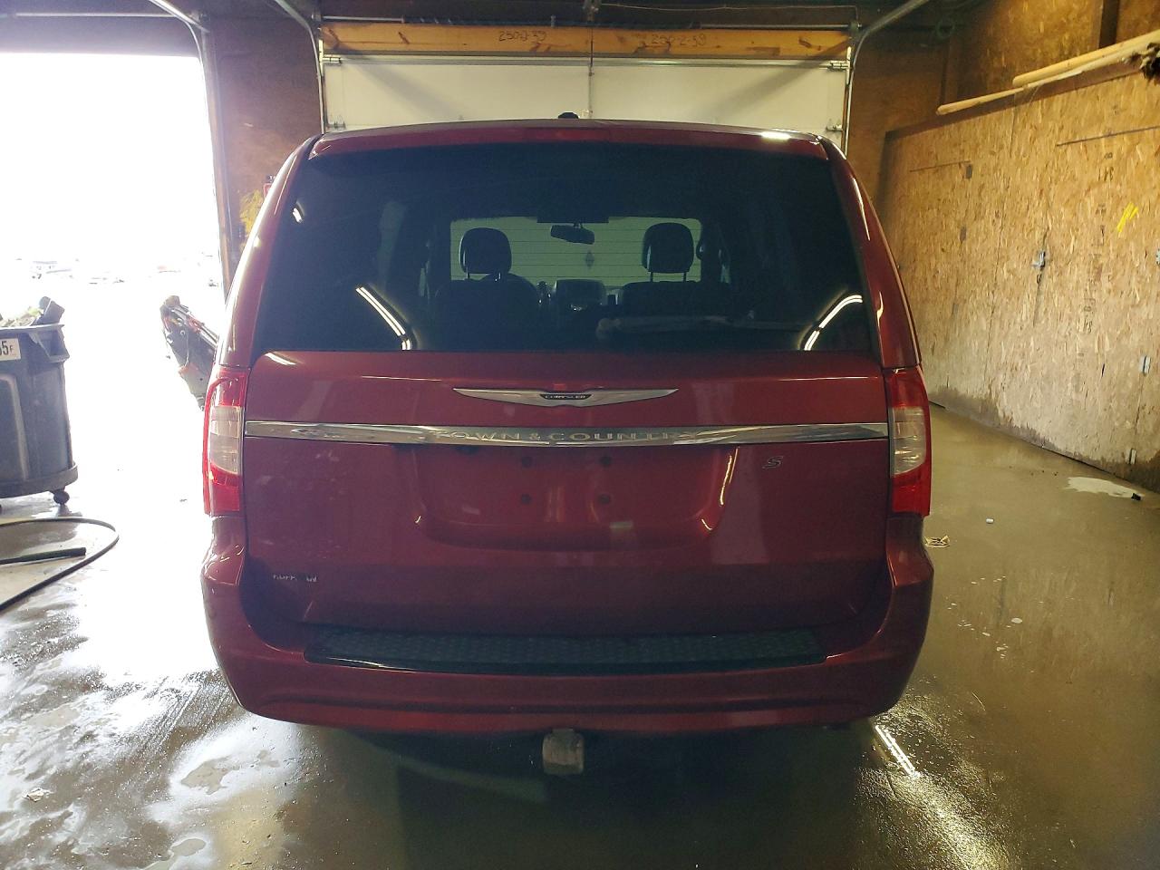 2014 CHRYSLER MINIVAN