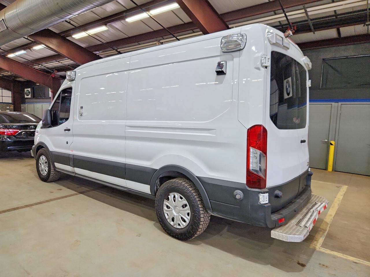 2015 FORD TRANSIT