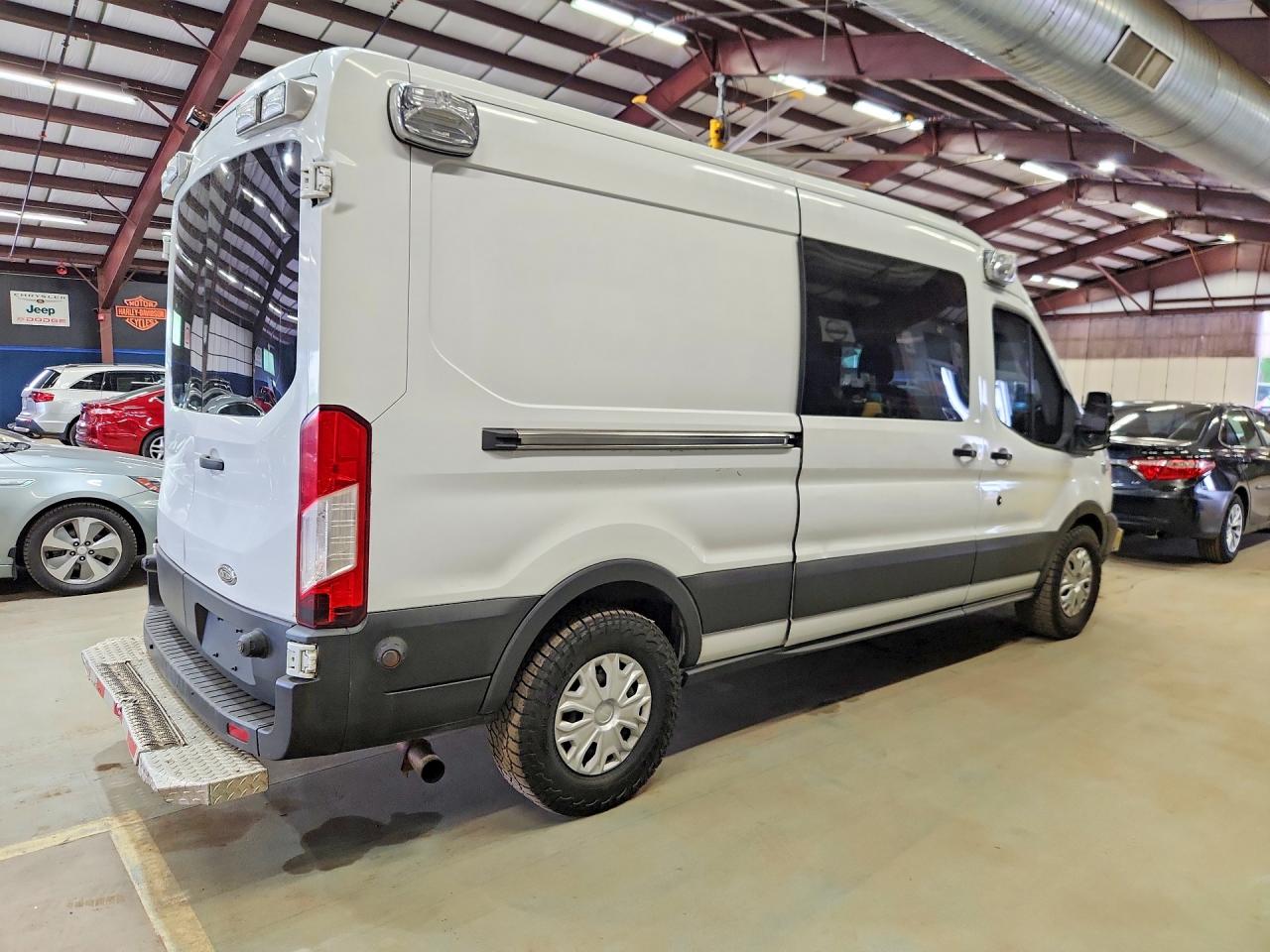 2015 FORD TRANSIT