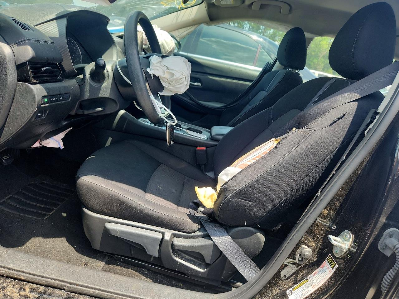 2024 NISSAN SENTRA