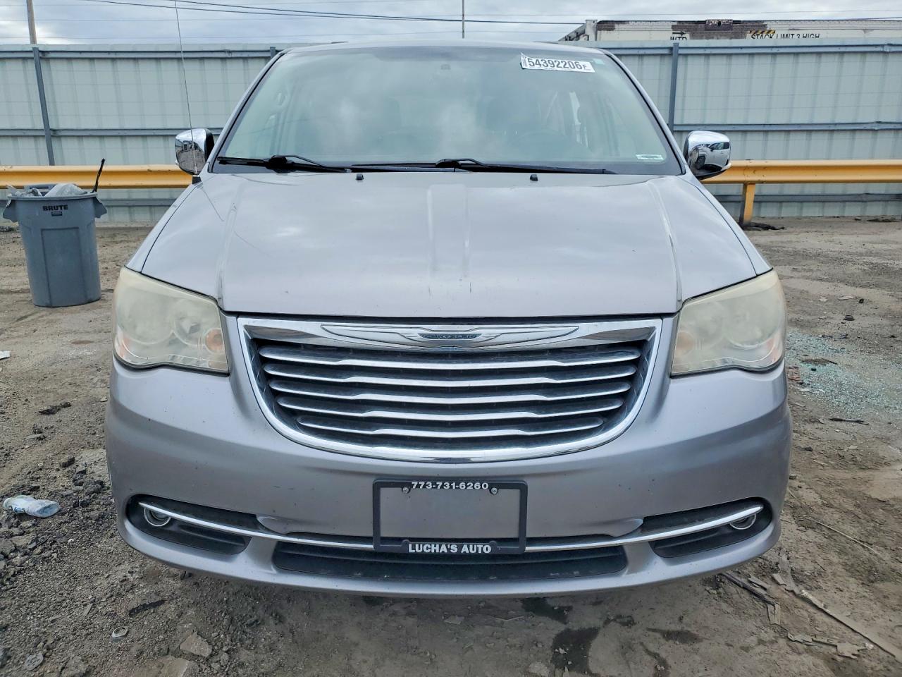 2013 CHRY MINIVAN