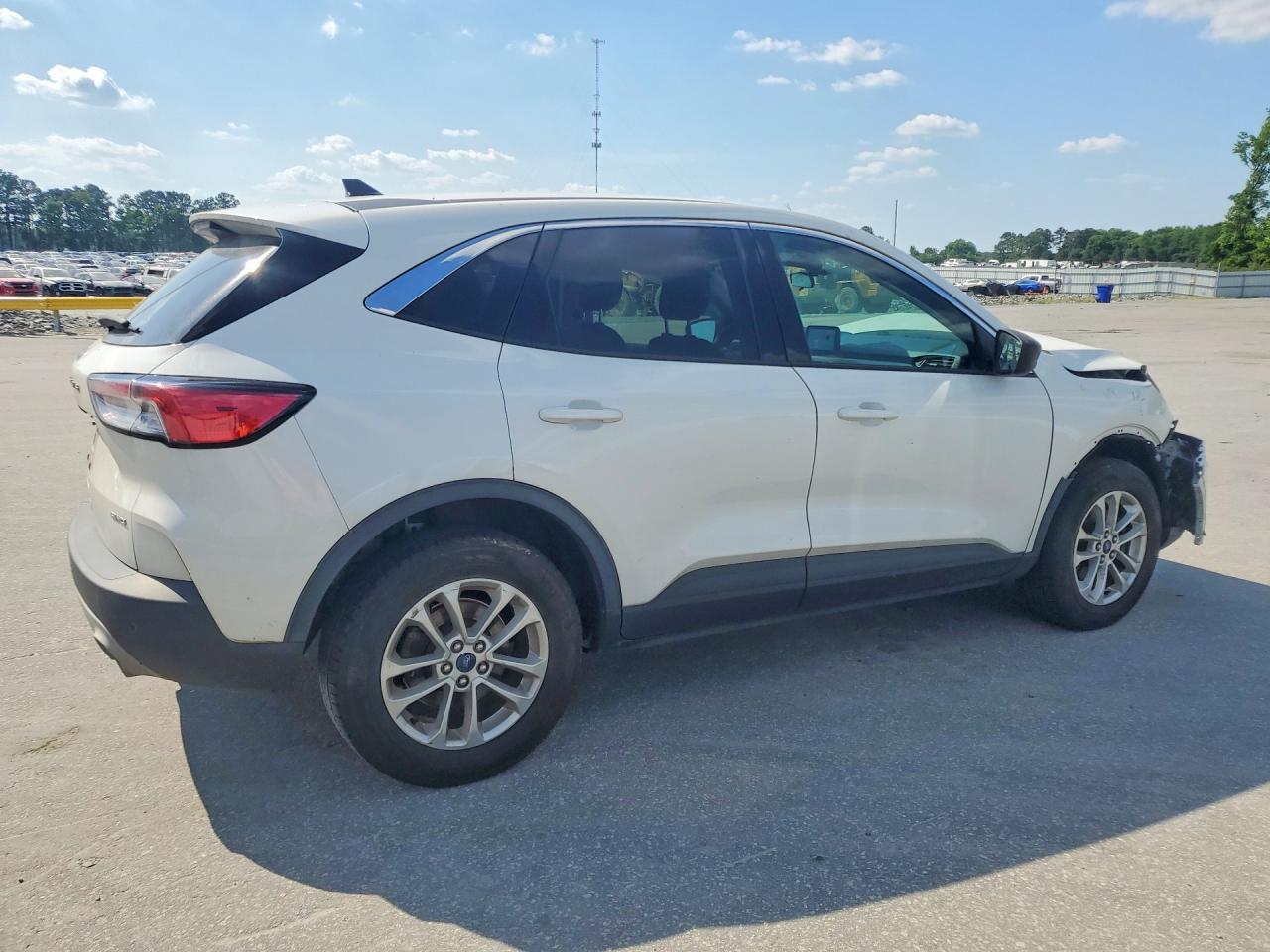 2022 FORD ESCAPE