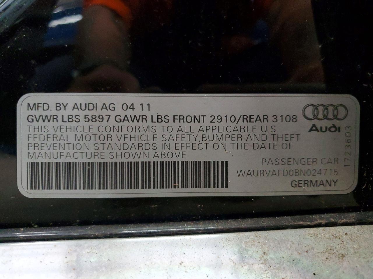 2011 AUDI A8