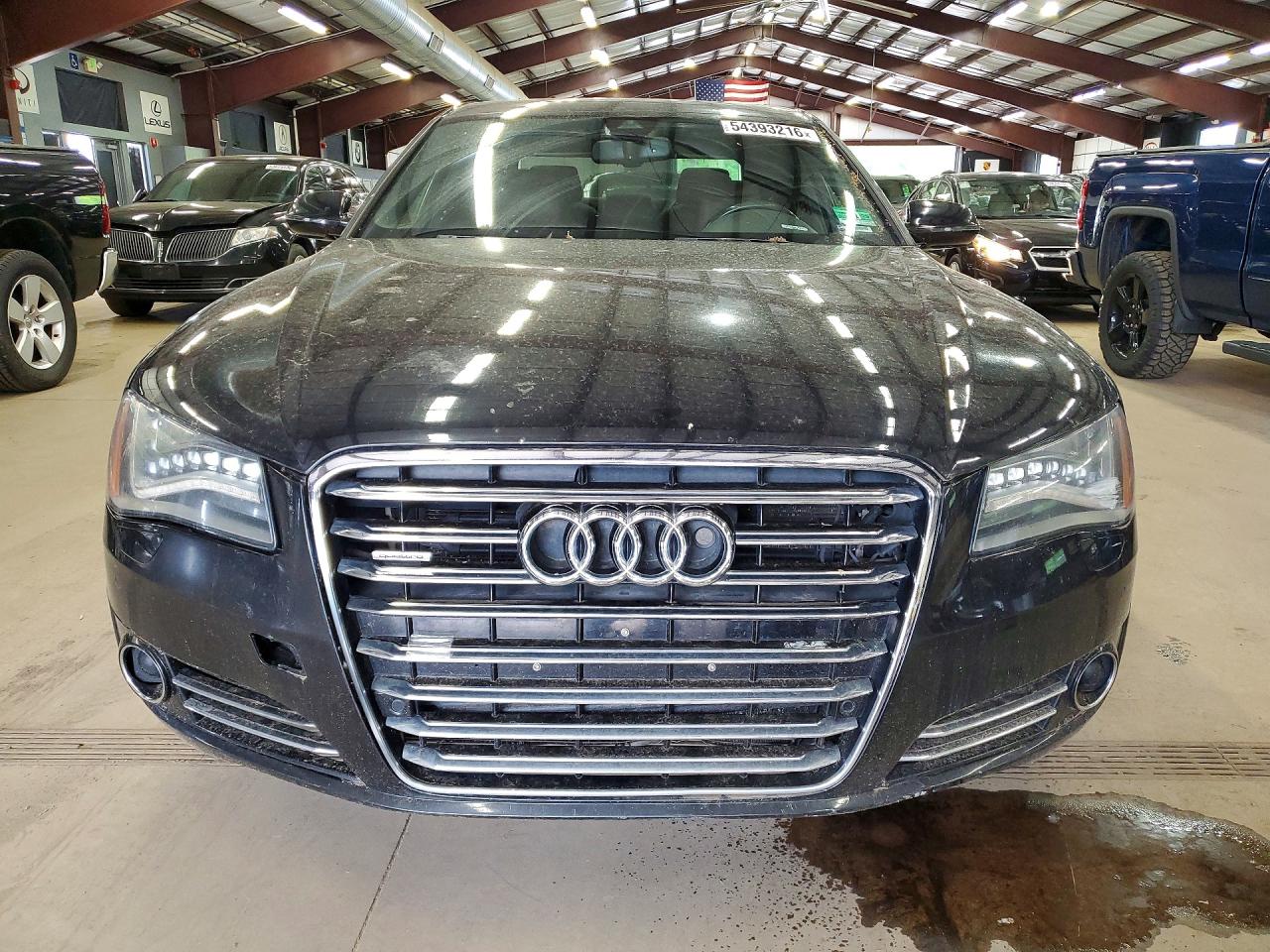 2011 AUDI A8