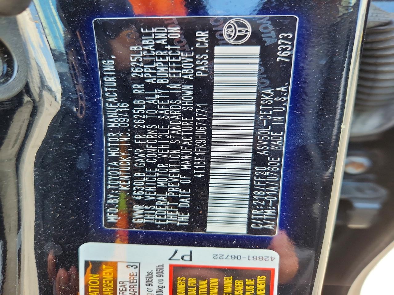 2017 TOYOTA CAMRY