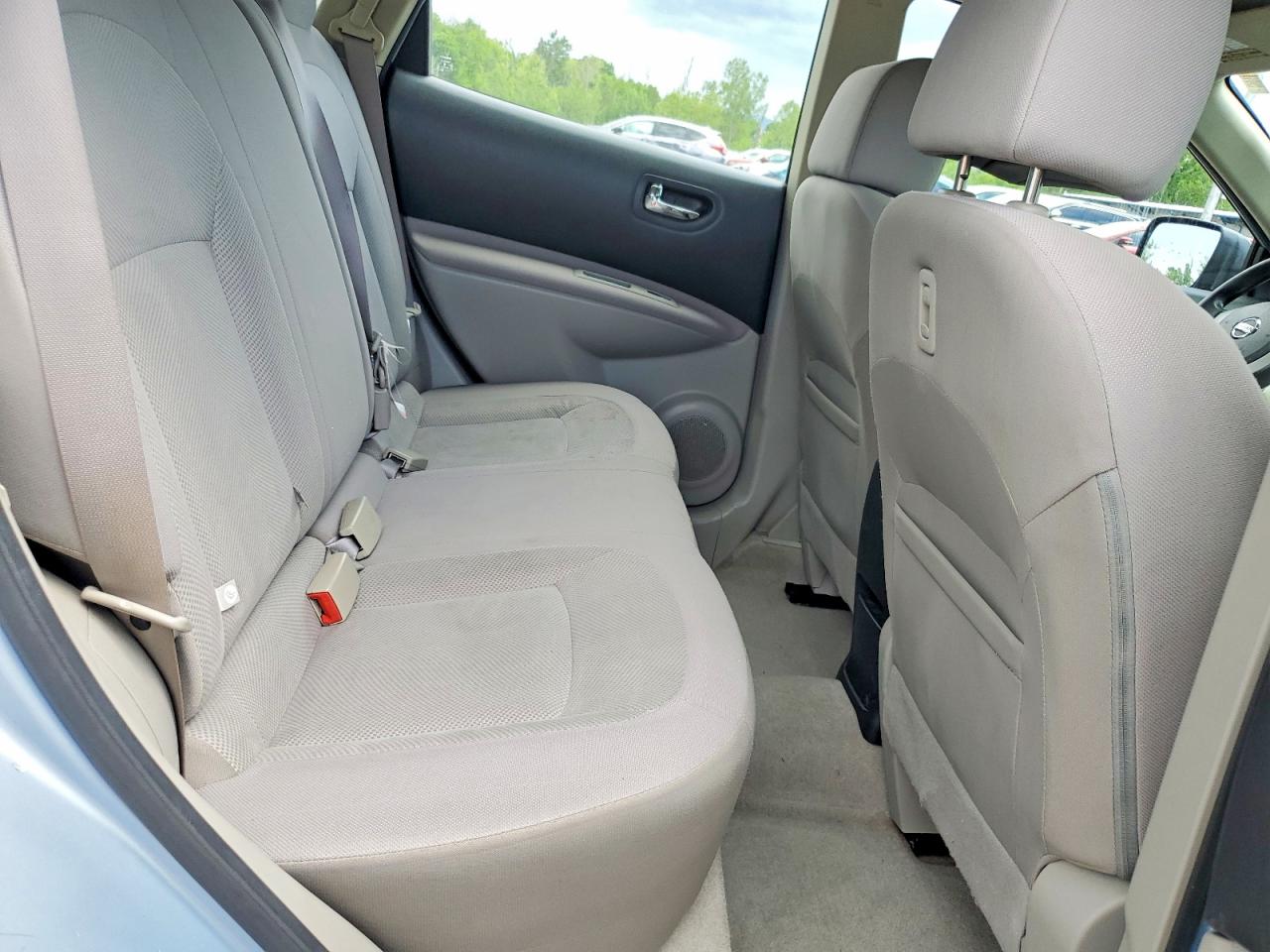 2014 NISSAN ROGUE