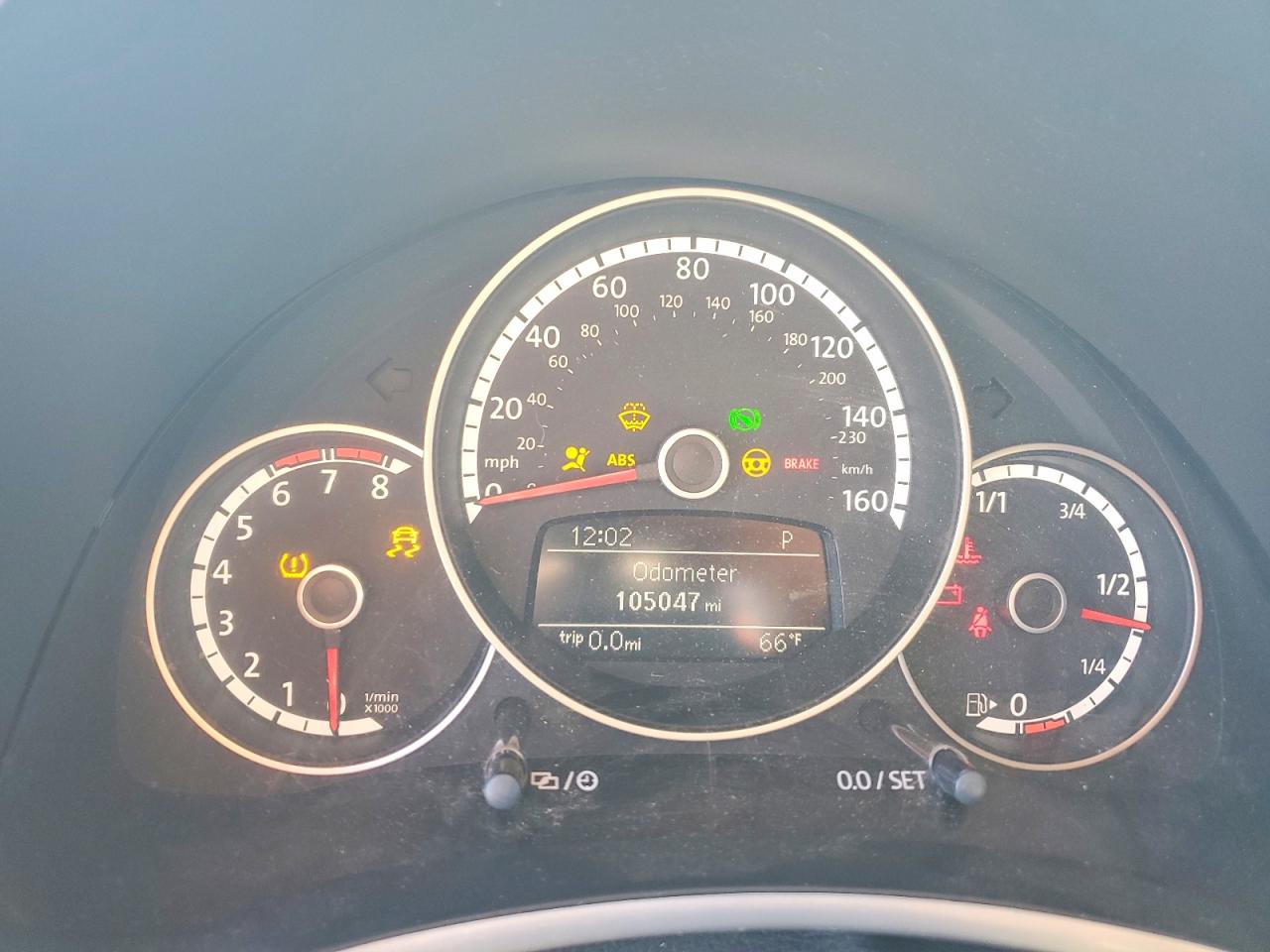 2014 VOLKSWAGEN BEETLE