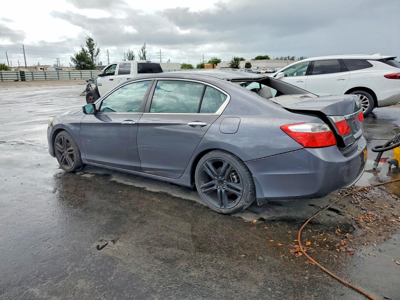 2013 HONDA ACCORD