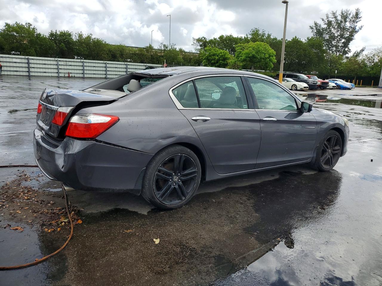 2013 HONDA ACCORD