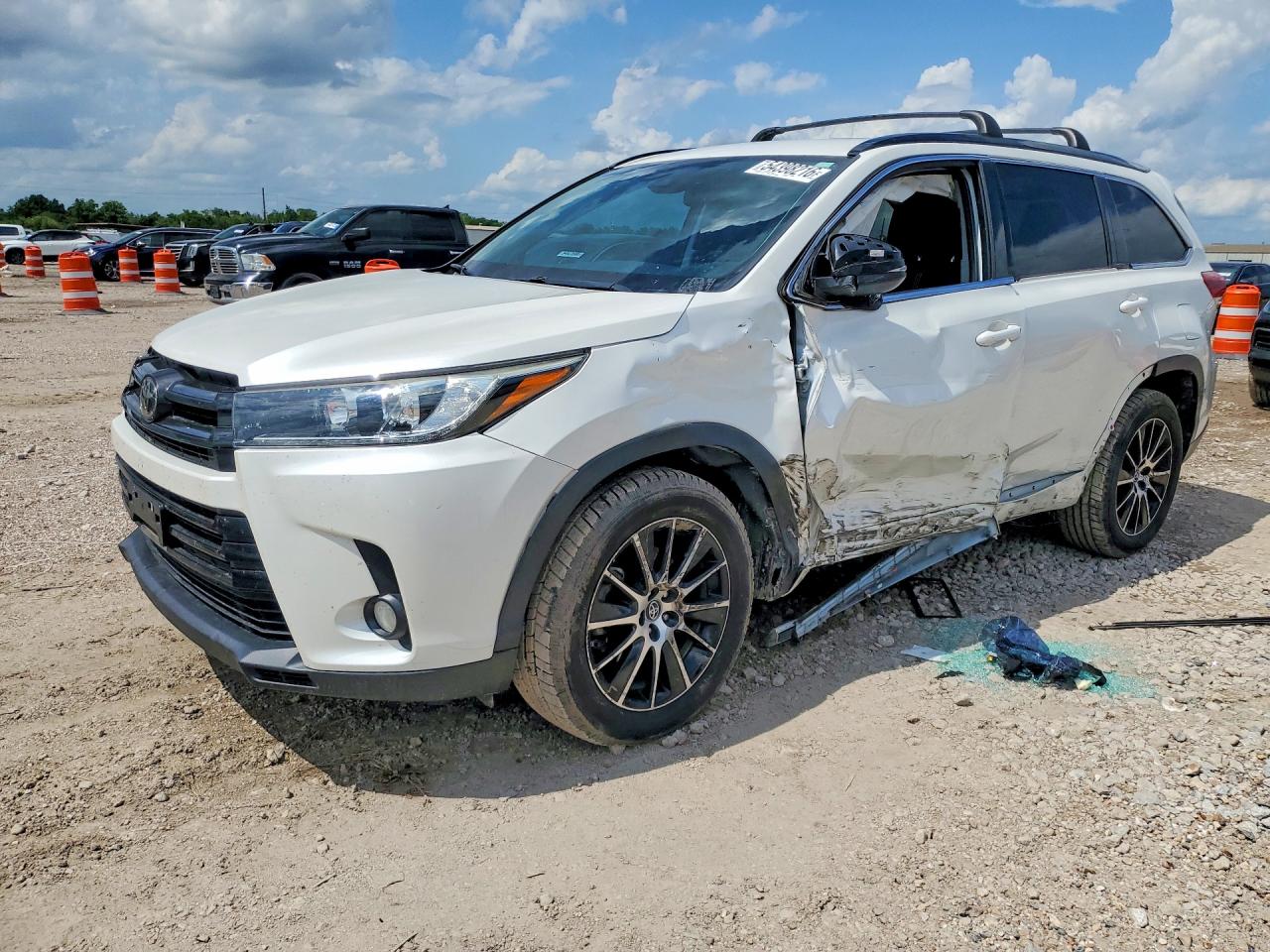 2018 TOYOTA HIGHLANDER