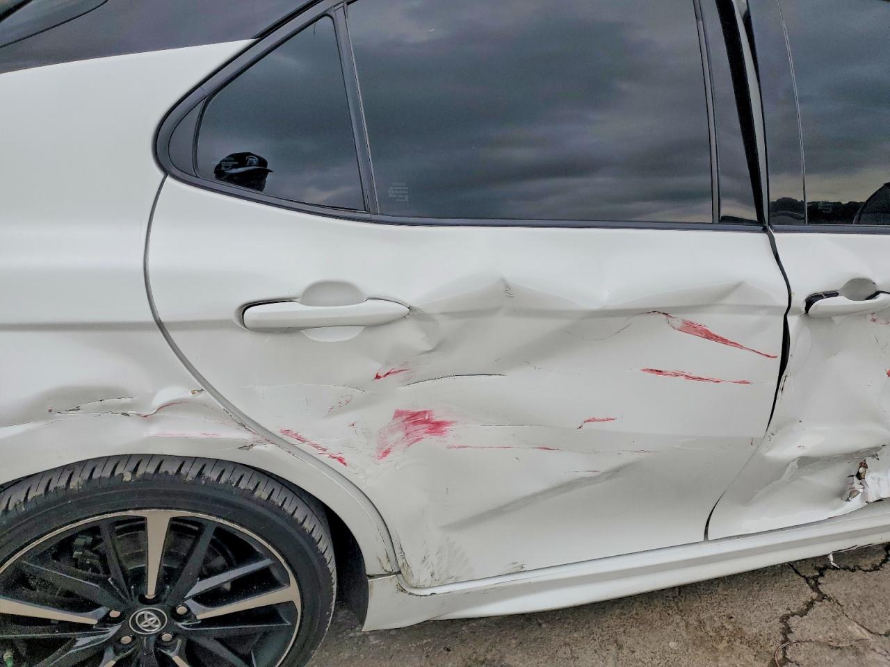2019 TOYOTA CAMRY