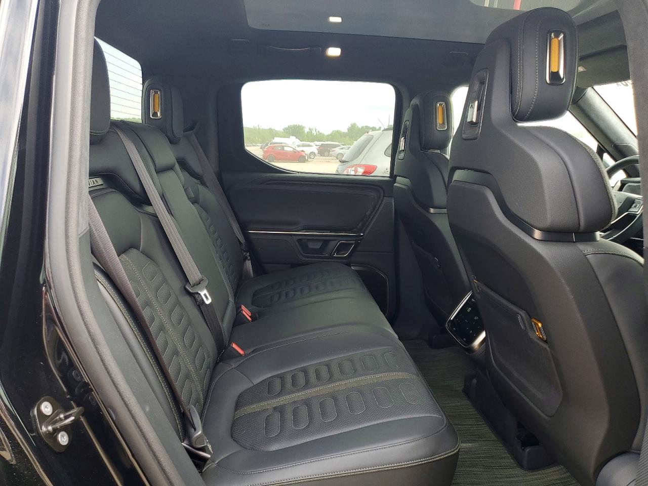2022 RIVIAN RIT