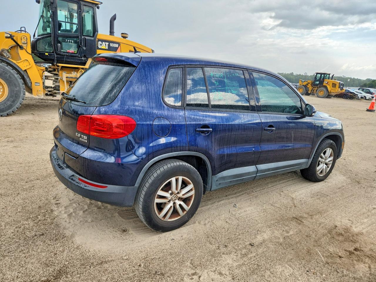 2013 VOLKSWAGEN TIGUAN