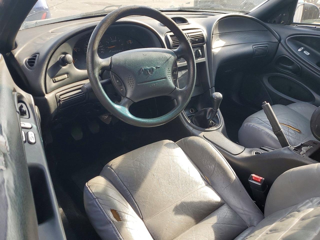 1996 FORD MUSTANG
