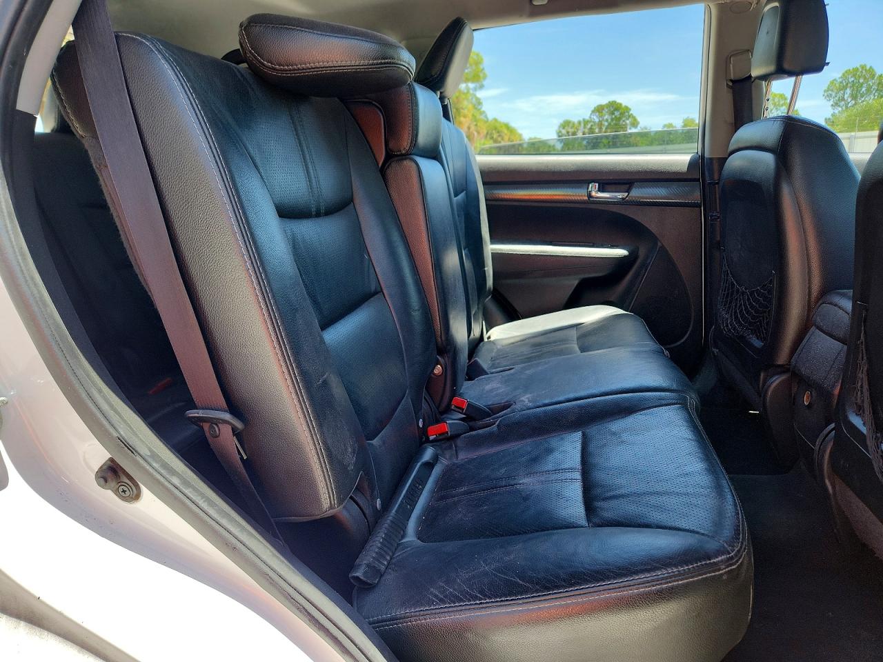2011 KIA SORENTO