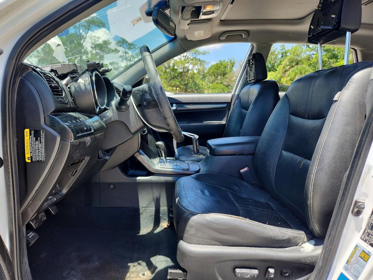 2011 KIA SORENTO