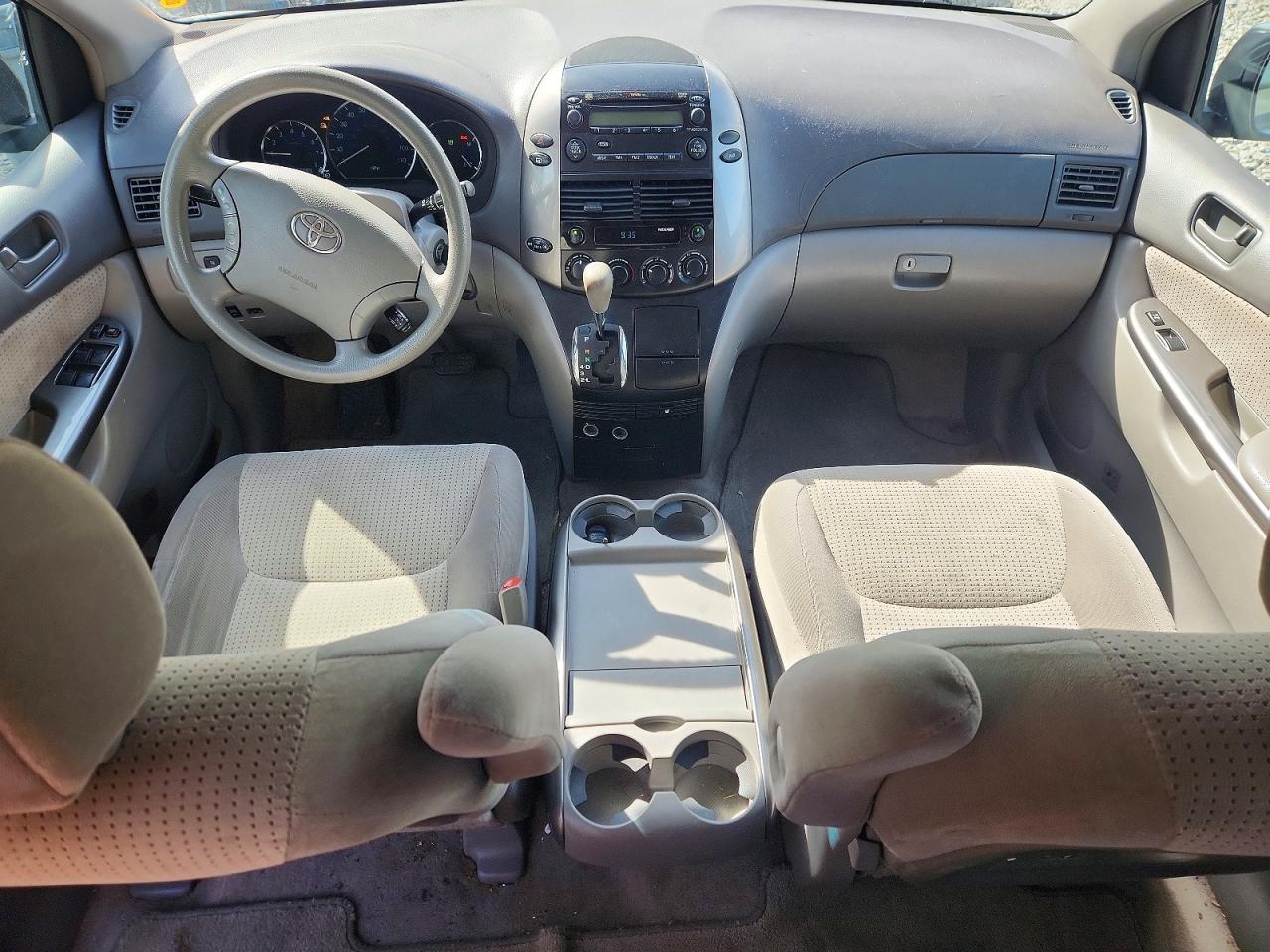2007 TOYOTA SIENNA