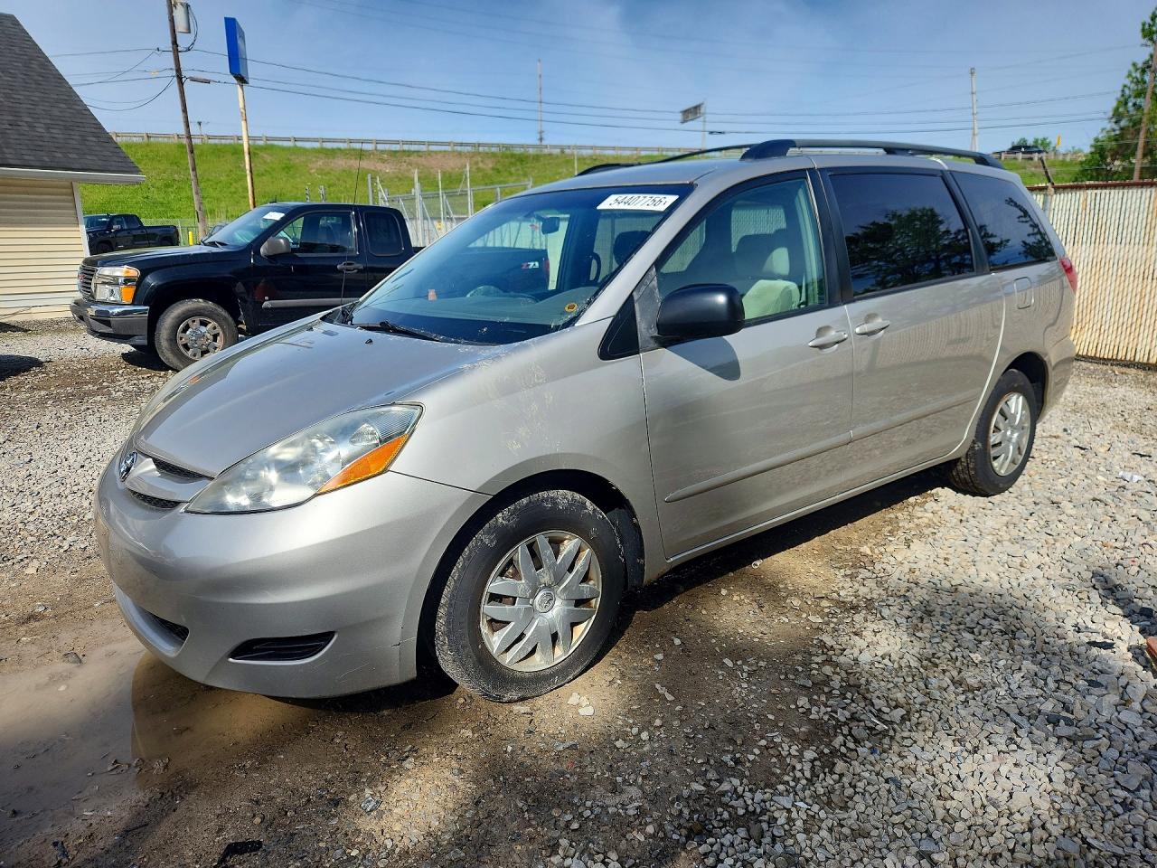 2007 TOYOTA SIENNA