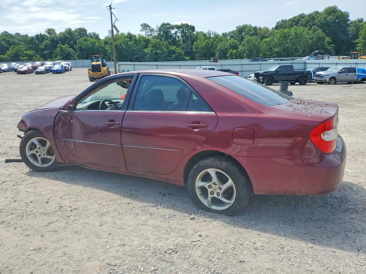 2002 TOYOTA CAMRY