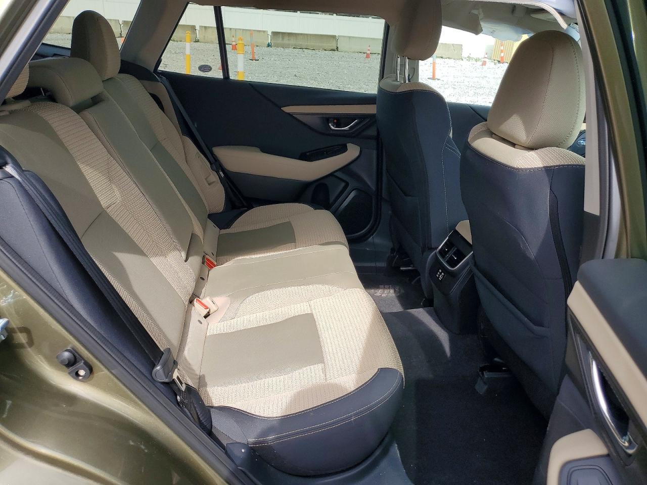 2025 SUBARU OUTBACK