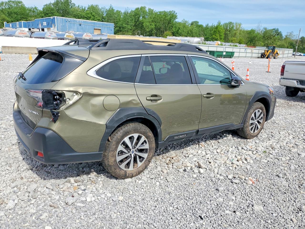 2025 SUBARU OUTBACK
