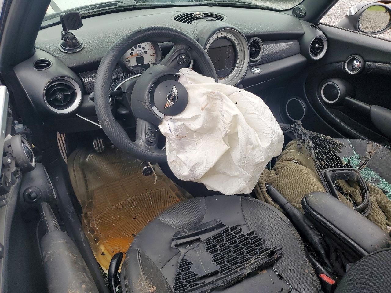 2014 MINI COOPER