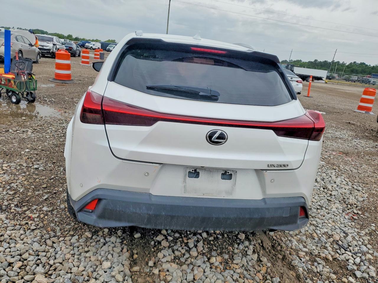 2022 LEXUS UX 200 BAS