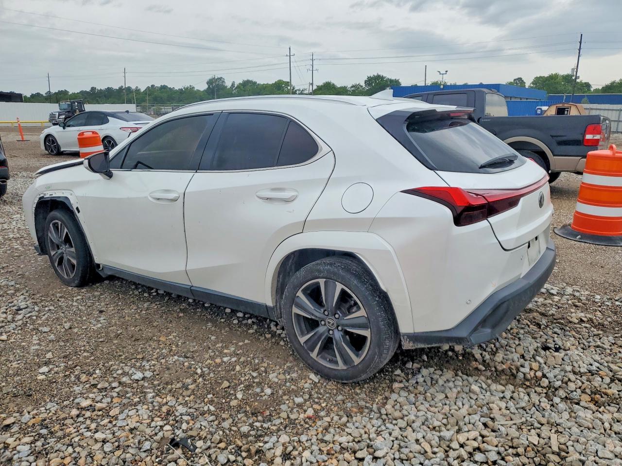 2022 LEXUS UX 200 BAS