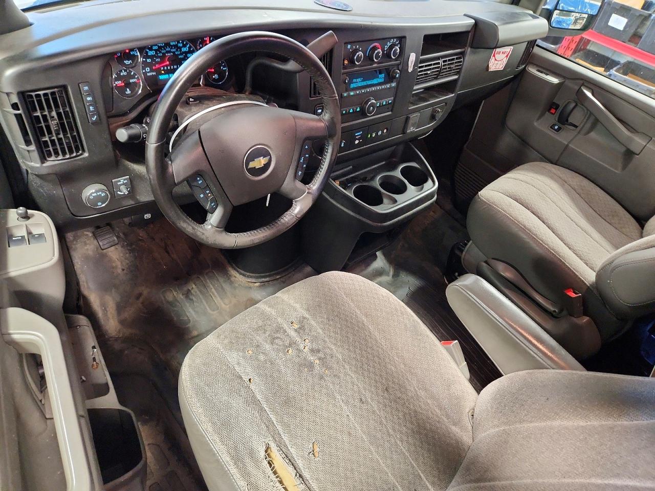 2023 CHEVROLET EXPRESS