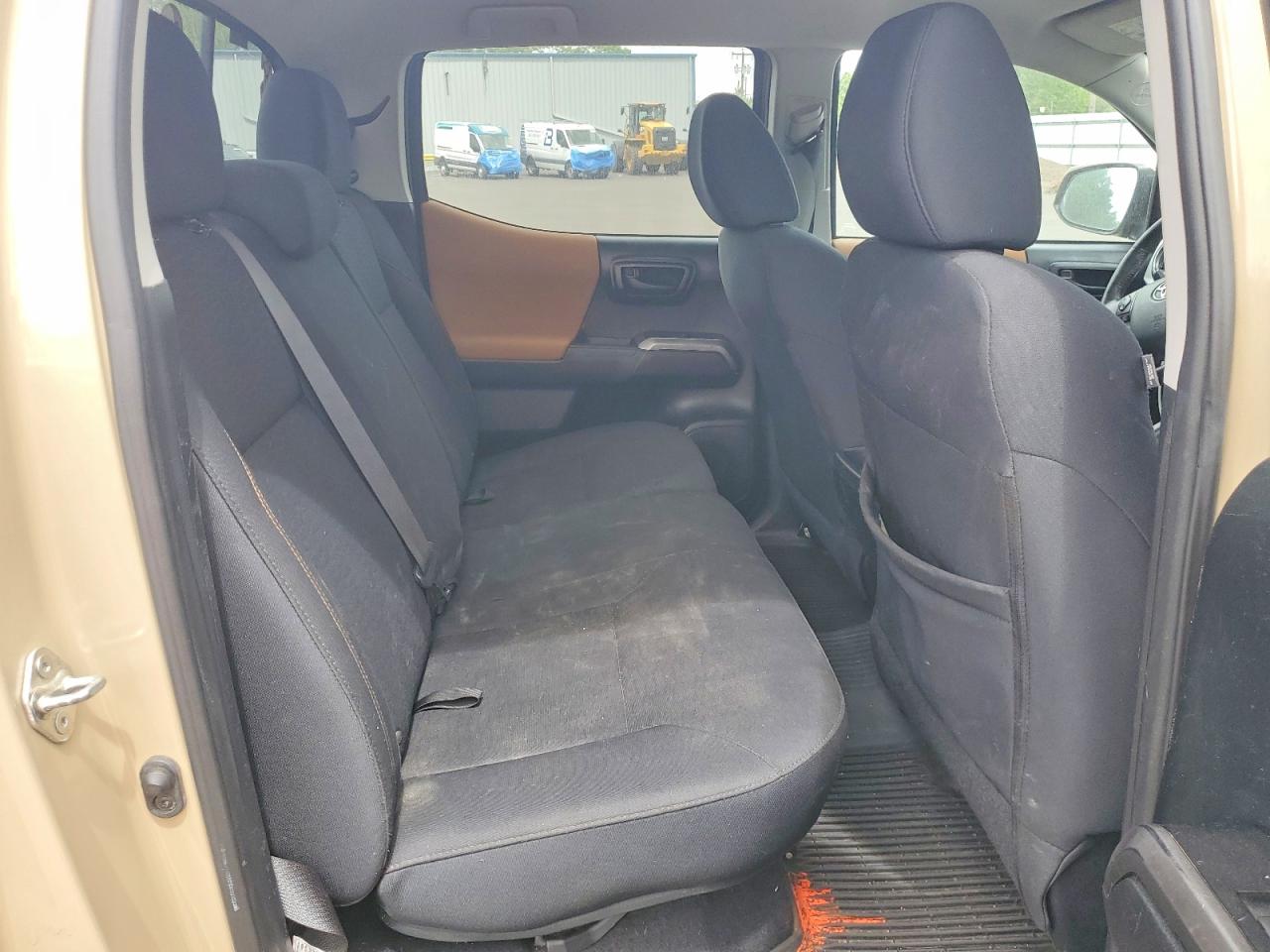 2018 TOYOTA TACOMA