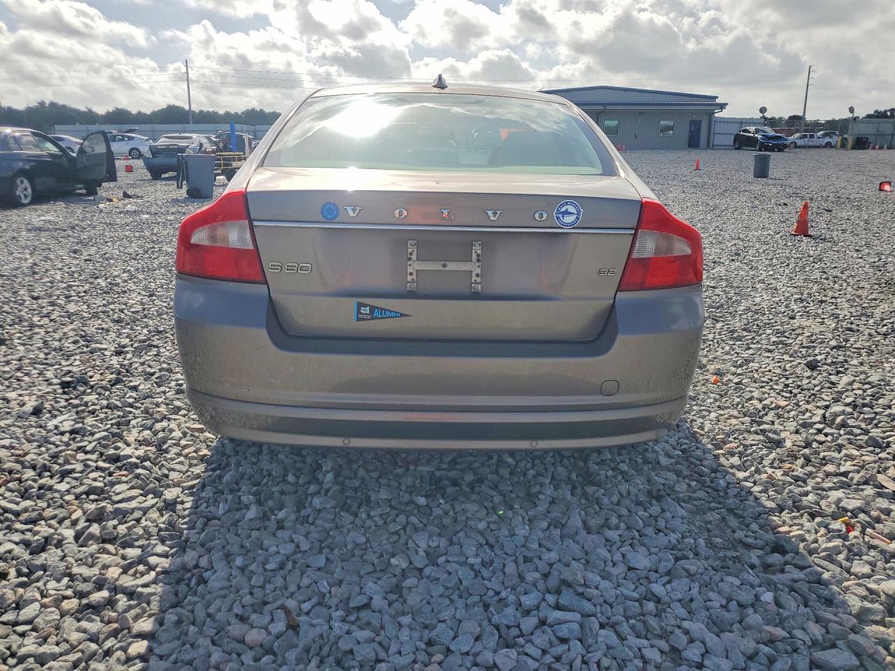 2009 VOLVO S80