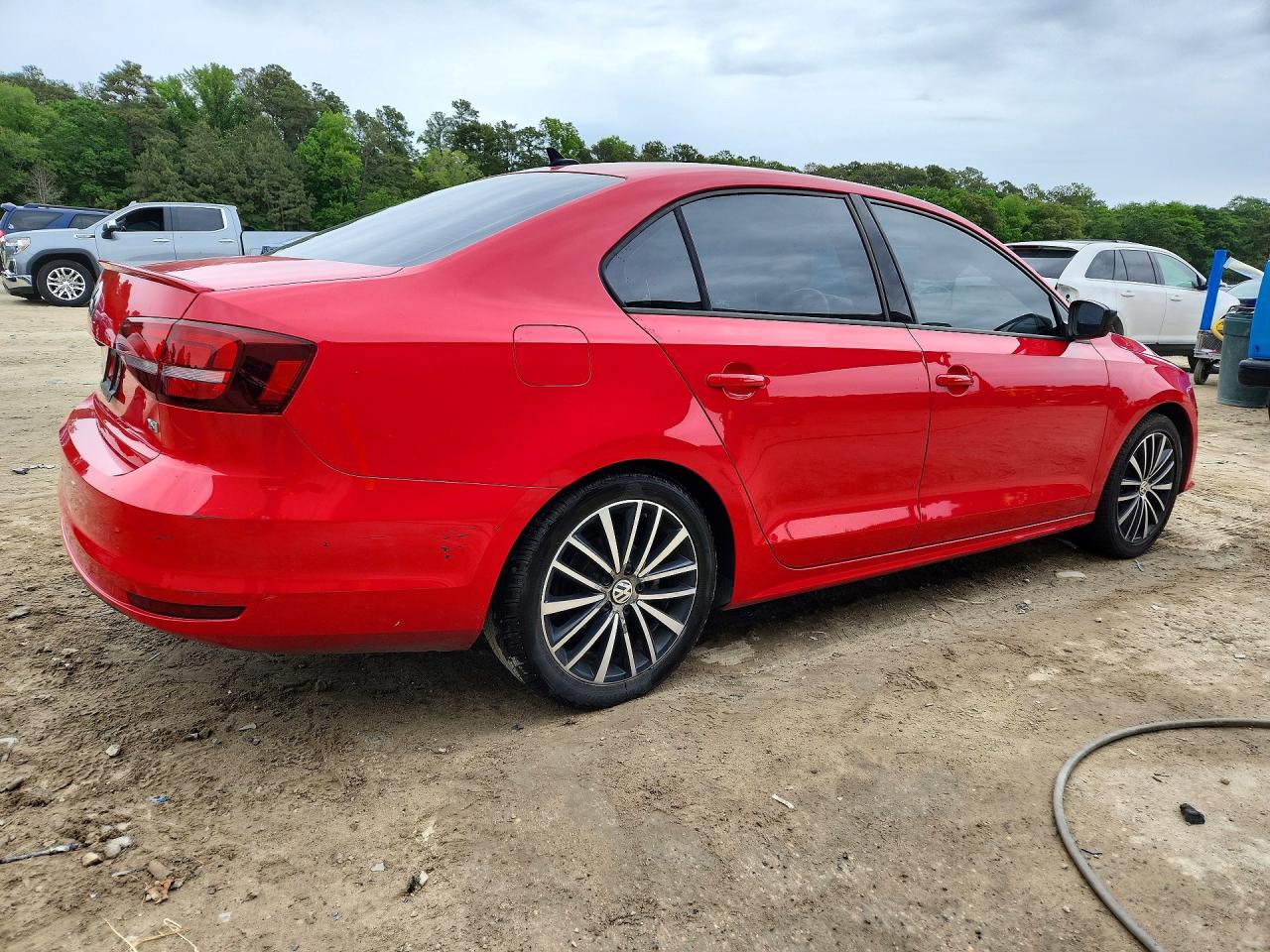2016 VOLKSWAGEN JETTA